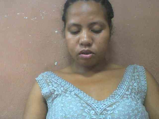 Tharcile webcam