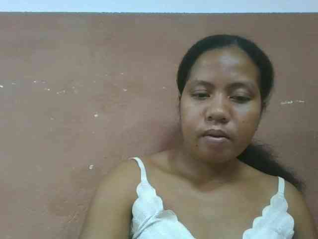 Tharcile webcam