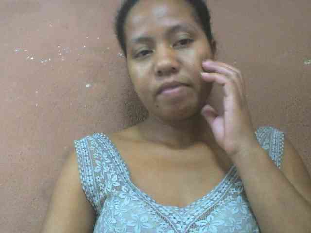 Tharcile webcam