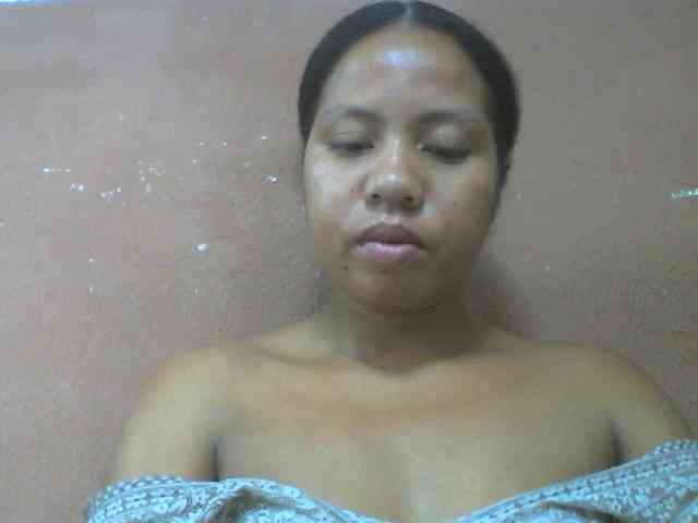 Tharcile webcam