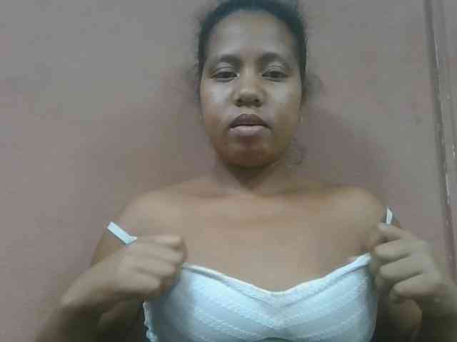 Tharcile webcam