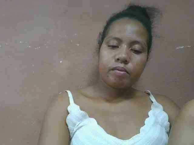 Tharcile webcam