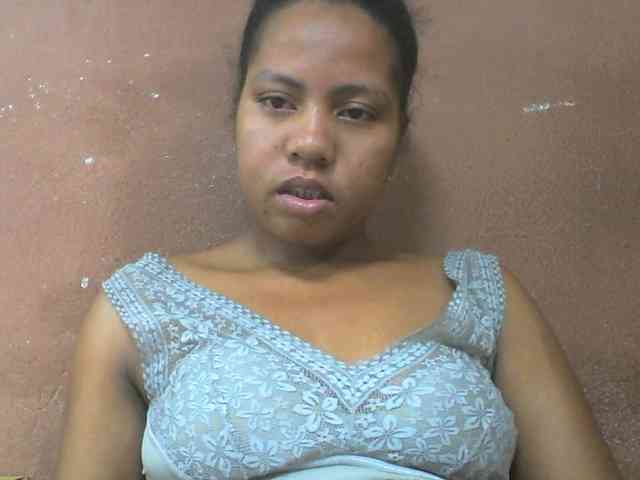 Tharcile webcam