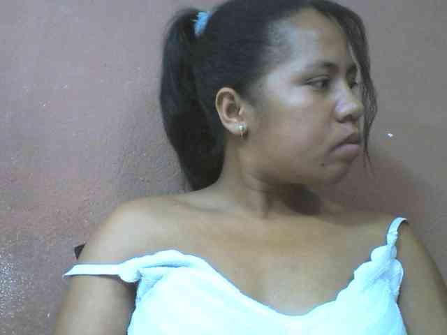 Tharcile webcam
