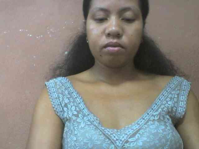 Tharcile webcam