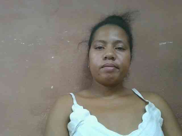 Tharcile webcam