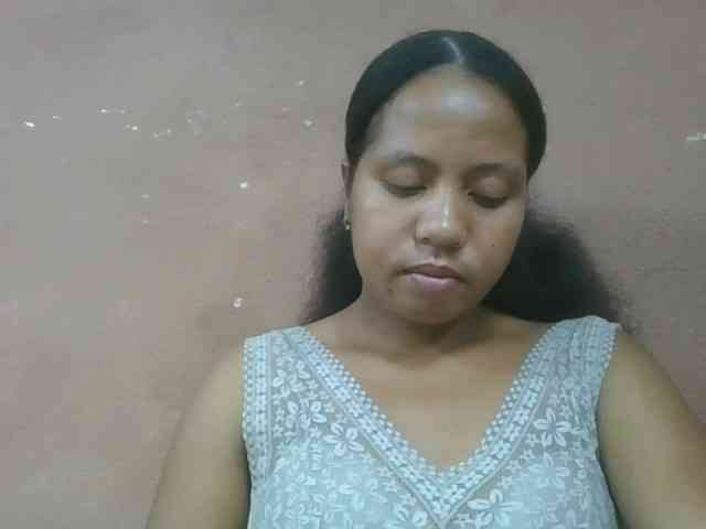 Tharcile webcam