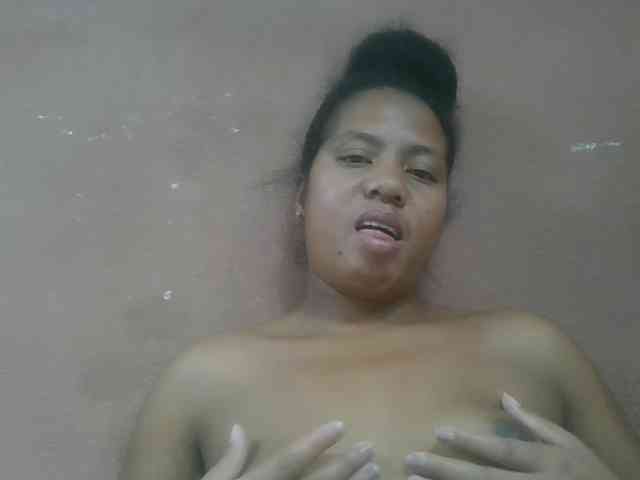 Tharcile webcam