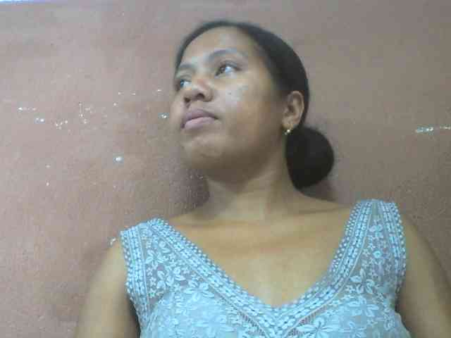 Tharcile webcam