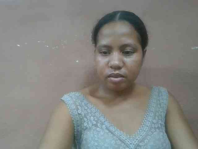 Tharcile webcam