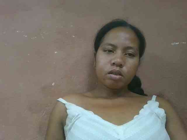 Tharcile webcam