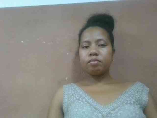 Tharcile webcam