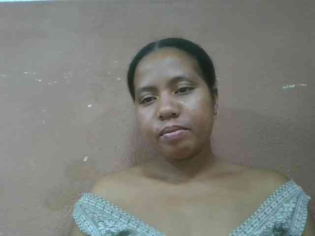 Tharcile webcam