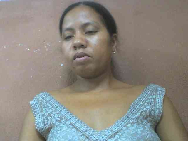 Tharcile webcam