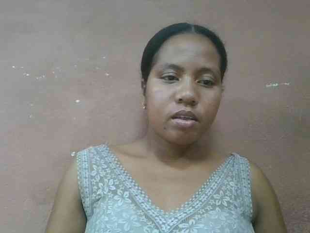 Tharcile webcam