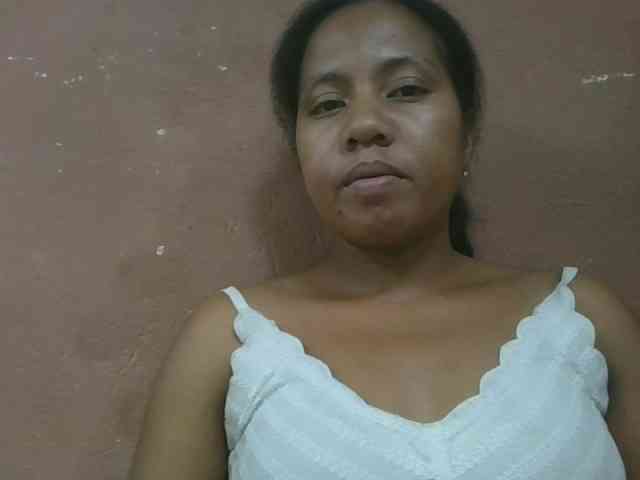 Tharcile webcam