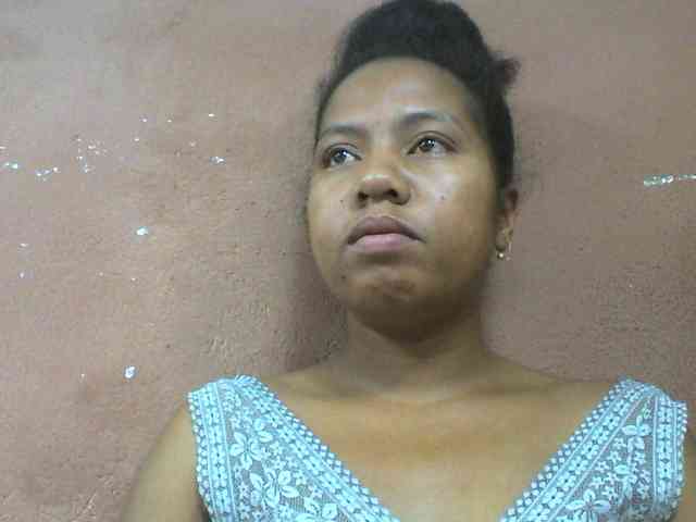 Tharcile webcam