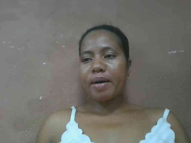 Tharcile webcam