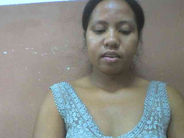 Tharcile webcam