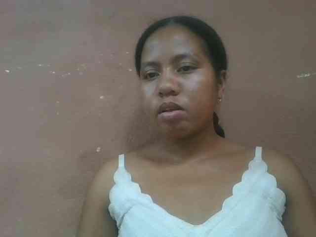 Tharcile webcam