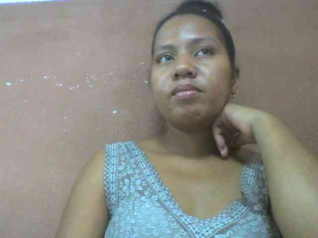 Tharcile webcam