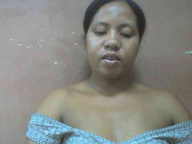 Tharcile webcam