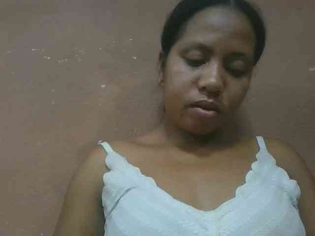 Tharcile webcam