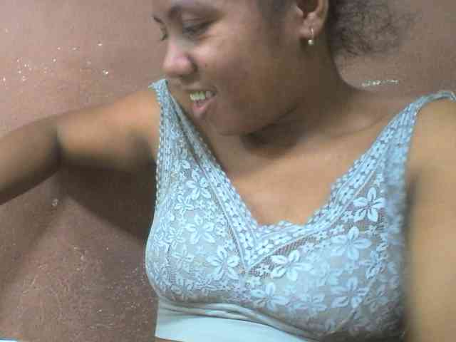 Tharcile webcam
