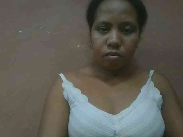 Tharcile webcam