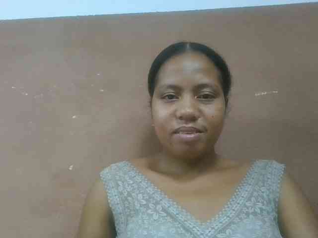 Tharcile webcam