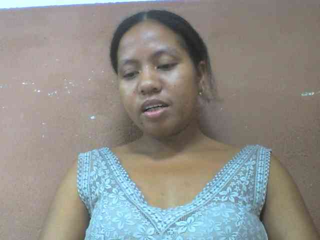 Tharcile webcam