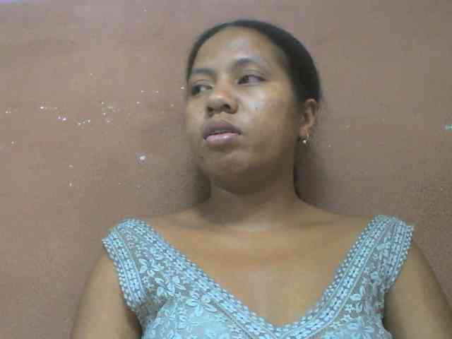 Tharcile webcam