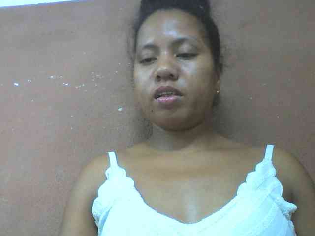 Tharcile webcam