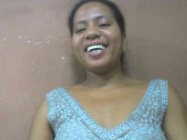 Tharcile webcam