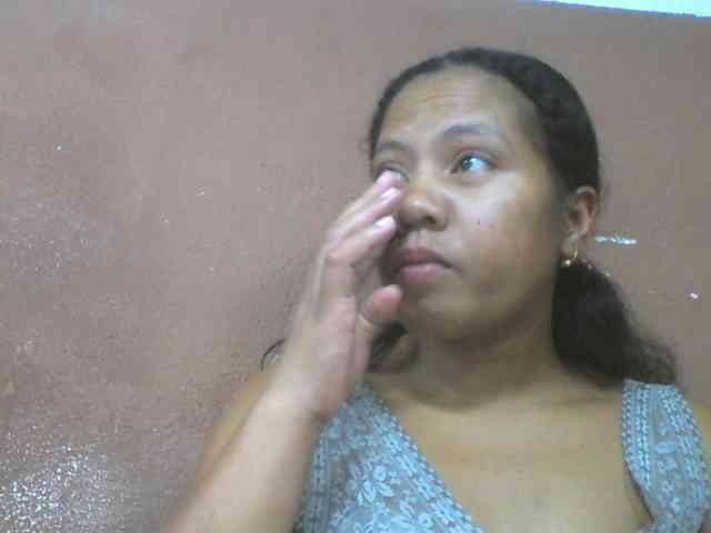 Tharcile webcam