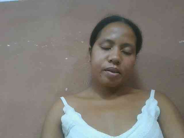 Tharcile webcam
