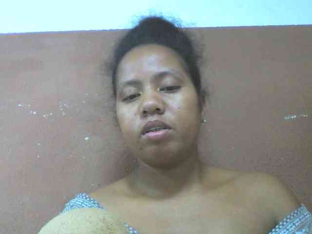 Tharcile webcam