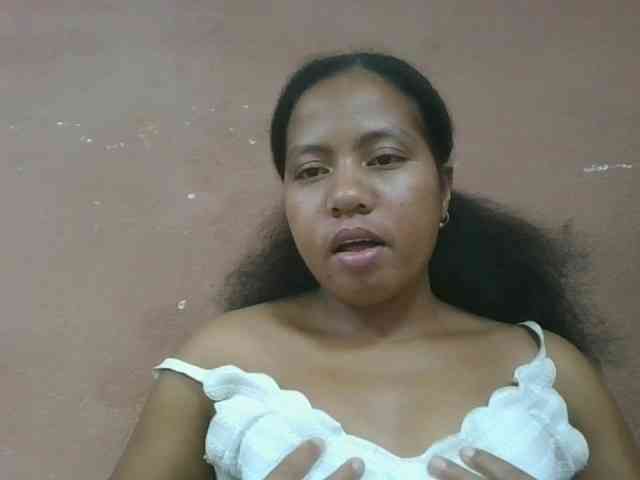 Tharcile webcam