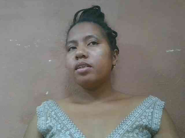 Tharcile webcam