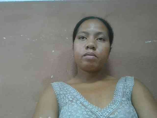 Tharcile webcam