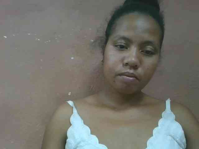 Tharcile webcam