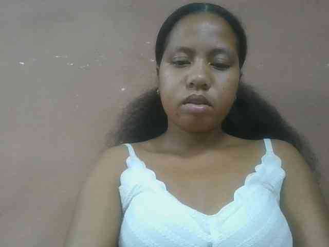 Tharcile webcam