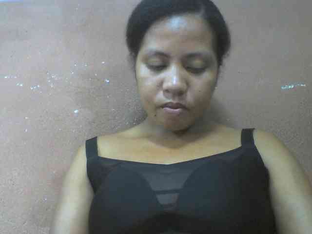 Tharcile webcam