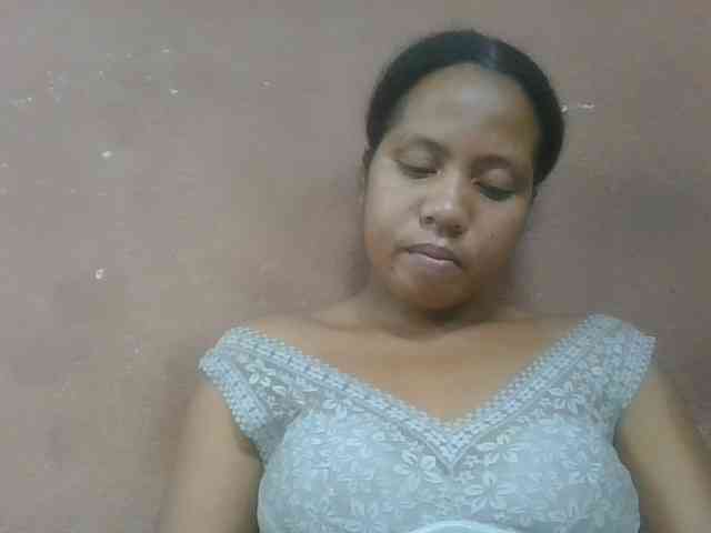 Tharcile webcam