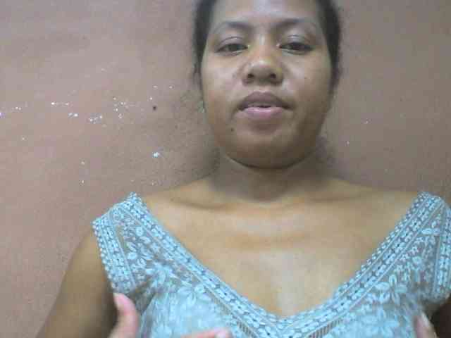 Tharcile webcam
