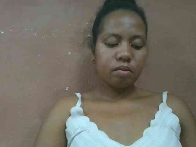 Tharcile webcam