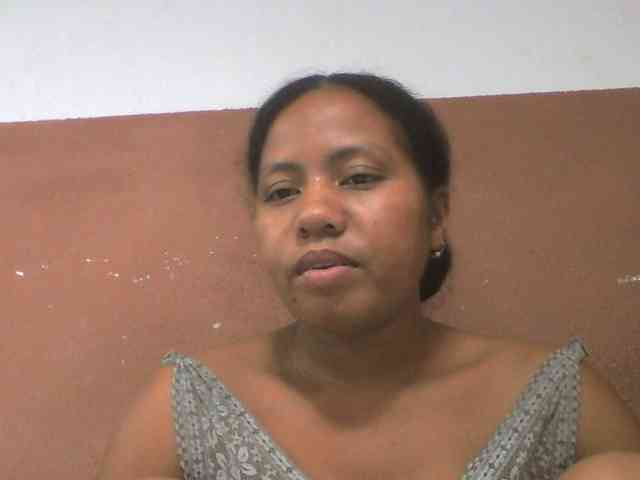 Tharcile webcam