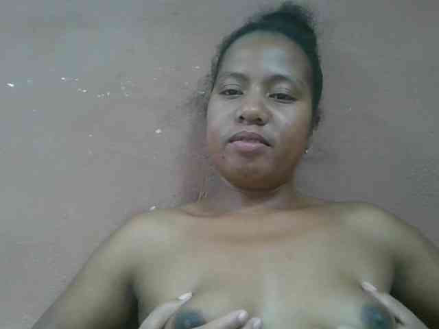 Tharcile webcam