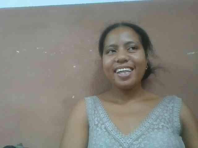 Tharcile webcam