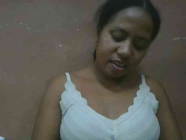 Tharcile webcam